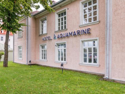 Aquamarine Hotel - Lauluväljak, Tallinn