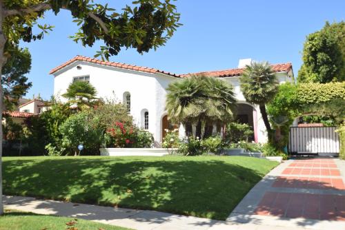 Beverly Hills Celebrity Home