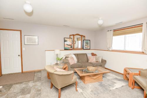 NEW Eco Chic Townhome off 25th in Fargo, USA