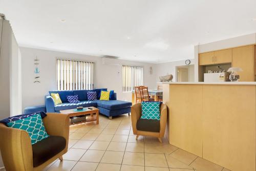 Townhouse in the heart of Port Stephens in Salamander Bay