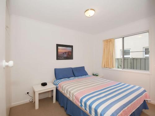 Beachside Shoal Bay Unit 6