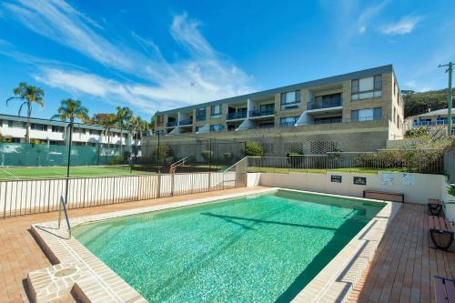 Apartment with Pool View  room in The Dunes Two bedroom apartment overlooking pool