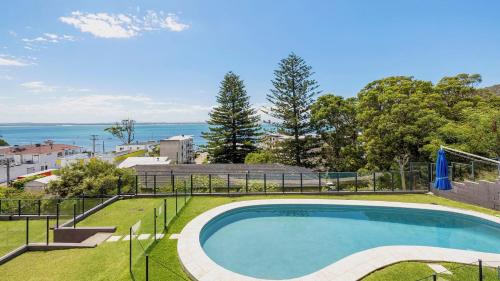 Swimming pool, Luxury Escape Sundeck Shoal Bay in Shoal Bay