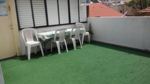 Balkons/terase, Studio Hadera in Hadera