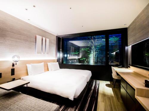 Deluxe Twin Room with Bathtub  image 10