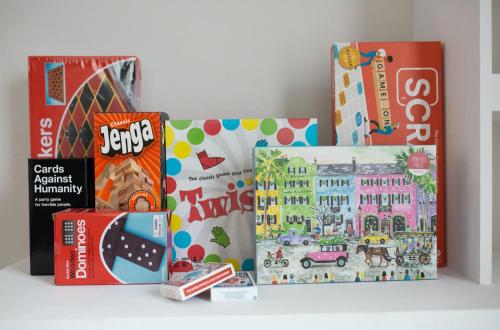 Happy Ours Mins to Park Circle Dtwn CHS Beach Happy Ours Mins to Park Circle Dtwn CHS Beach