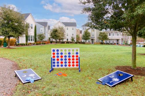 Happy Ours Mins to Park Circle Dtwn CHS Beach Happy Ours Mins to Park Circle Dtwn CHS Beach