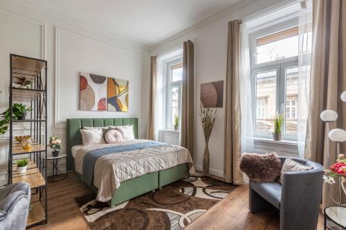 Luxurious Art Deco Residence in the Heart of Budapest, Budapešť