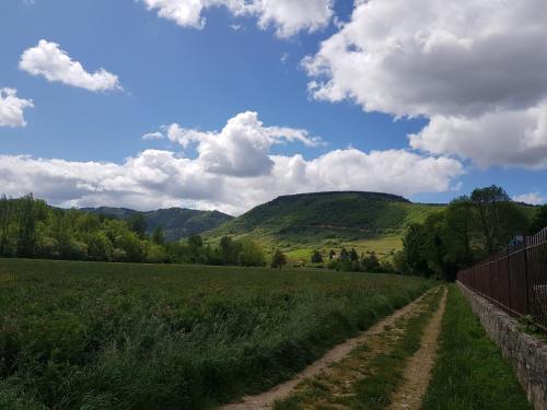 Domaine Du Roc Nantais – Nant, NY