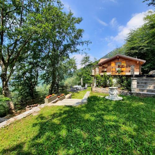 B&B Esino Lario - Chalet Grigna - Your Mountain Holiday - Bed and Breakfast Esino Lario