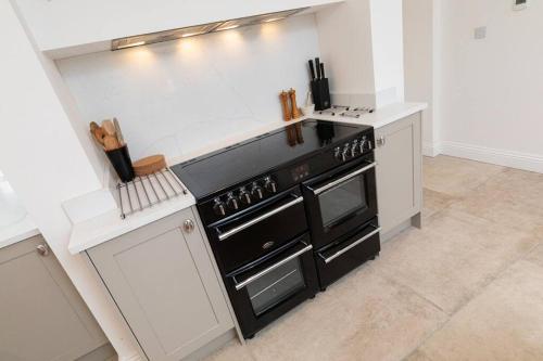 Dark Sky Retreat Perfect to Gather and Celebrate! in Hexham