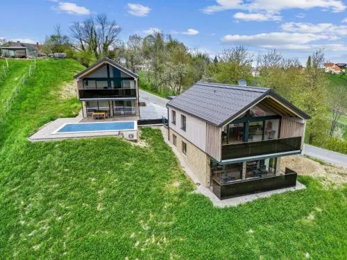 Luxus Chalet Moritz mit Poolnutzung in Glanz an der Weinstraße, Österreich
