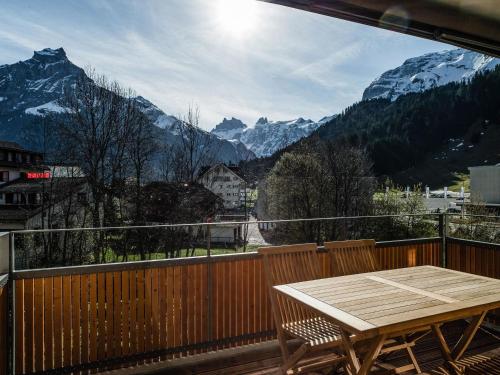 B&B Engelberg - Apartment TITLIS Resort 3-Zimmer Wohnung 10 - Bed and Breakfast Engelberg