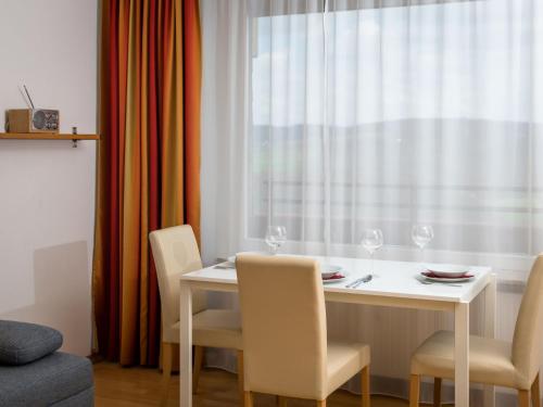 Apartment Panoramablick - A1001 by Interhome in Lahnstein