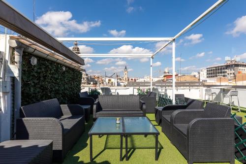 Sweet Hotel Continental - image 7