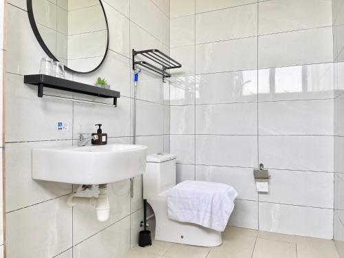 Amber 2B2B Cozy apt Wi-Fi TV Box near Encore Melaka