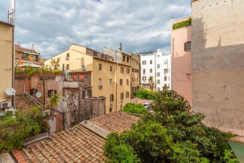 Trastevere San Calisto 3 BDR Apartment, Rom (Foto 8)