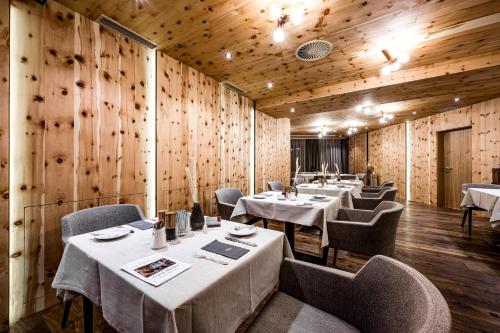 Hotel Alpina Sölden - Adults Only - image 7