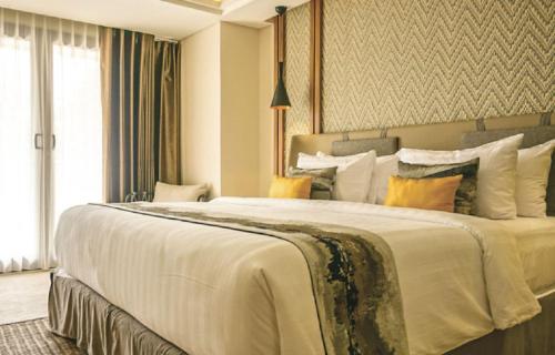 Amarsvati - Luxury Resort Condotel & Villas near Malimbu Beach