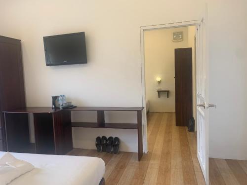 Family Room with Balcony image 10