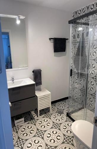 Apartment image 10