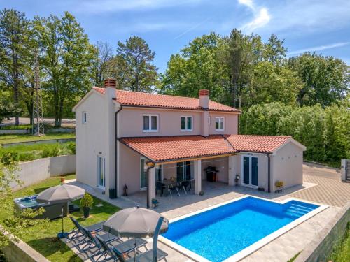  Villa Blaise in Manjadvorci