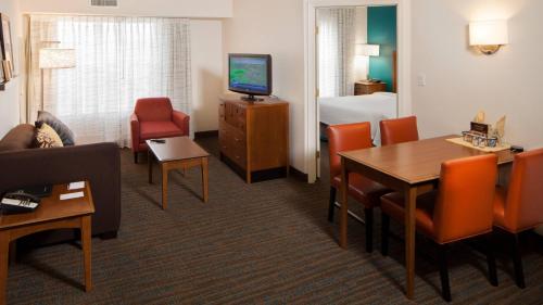 Residence Inn by Marriott Wichita East At Plazzio