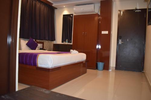 Hotel UR Comforts Jayanagar