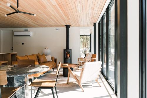 nortehaus - Nordic and Japanese inspired escape in Moore Falls