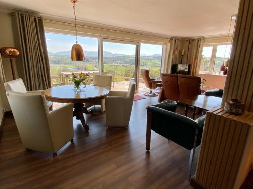 Westwood - The B&B with a view - image 14