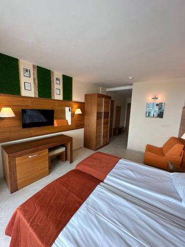 Briz Beach apartments - section B – Sunny Beach, CO