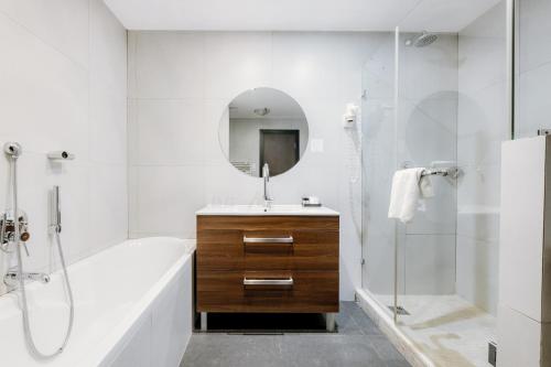 Bliss Hotel & Wellness - image 3