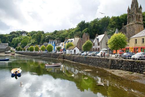 Цікаві місця поруч, Tobermory Youth Hostel in Тоберморі