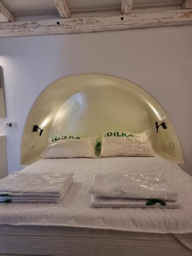  Nefeli Traditional Cave Houses in Mesariá