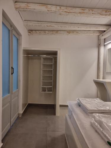  Nefeli Traditional Cave Houses in Mesariá