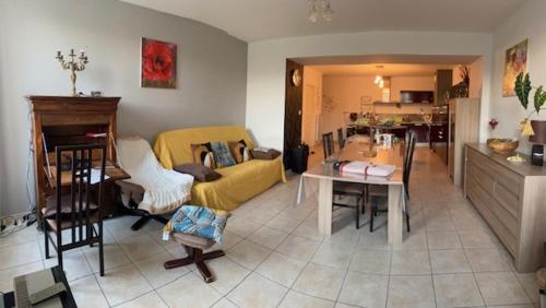 Kitchen, Au Chateau Saint Blaise in Yenne