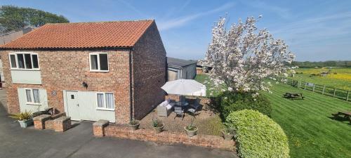 2 bedrooms, 4 beds
