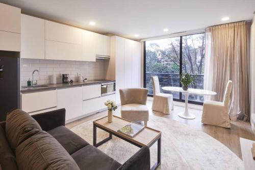 305 New Fancy Loft Parque El Virrey by LETOH