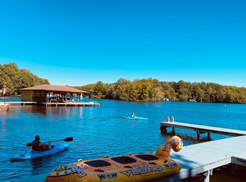 Eagles Nest Cottage - Lake Anna Waterfront in Bumpass, USA