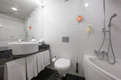 Star Inn Porto - image 13