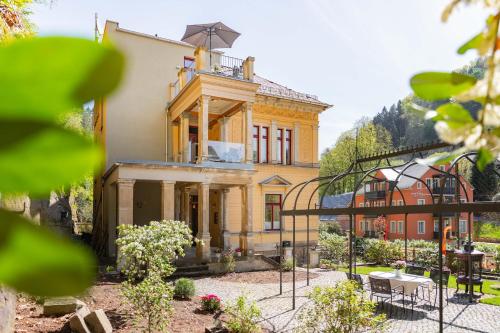 Villa Emma, Wellness & Ayurveda - Apartment - Bad Schandau