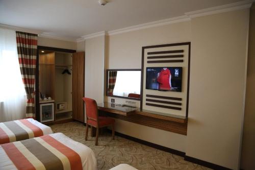 Fimka Hotel Room Type - Triple Room