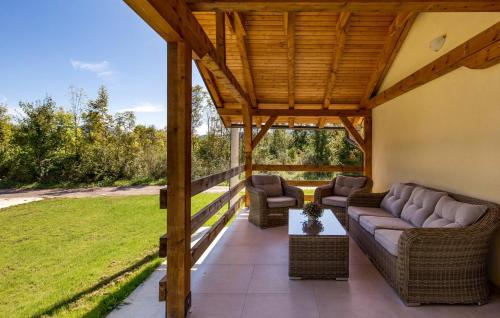 Balkons/terase, Casa Verde and Casa Blue in Plaski