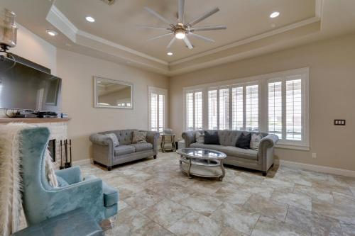 Lake Havasu City Home with Private Pool and Basketball! - image 2