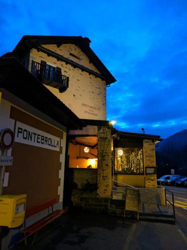 Ristorante della Stazione in Tegna, Schweiz
