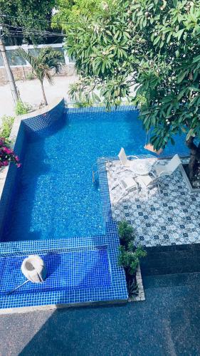 The Lux Villa Pool - Tran Phu