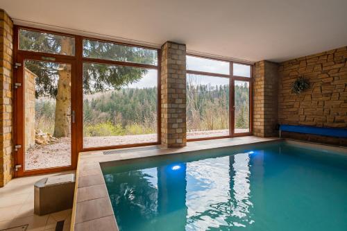 Spa, Penzion Zámeček (Penzion Zamecek) in 揚斯凱拉茲涅