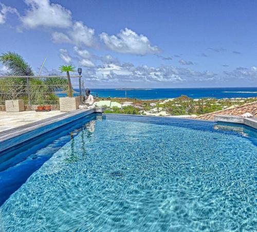 Villa Palm Dove 5 min from Orient Bay beach