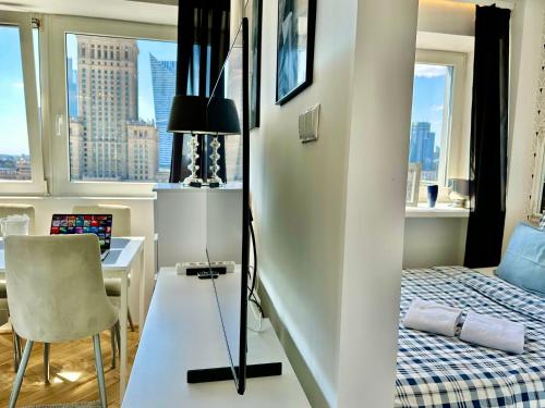 PLATINUM metro x2 WiFi 350 MBs Netflix HBO AppleTV, Warsaw