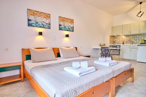 Logas Beach Studios Peroulades Corfu